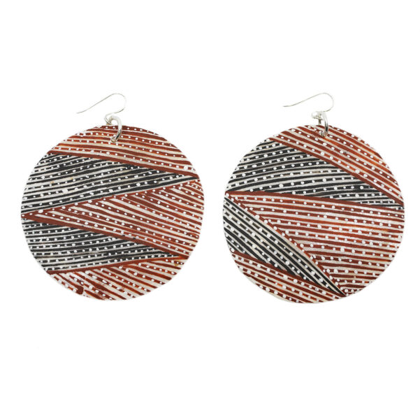 Gipipi (Mangrove Oyster Shell) Earrings